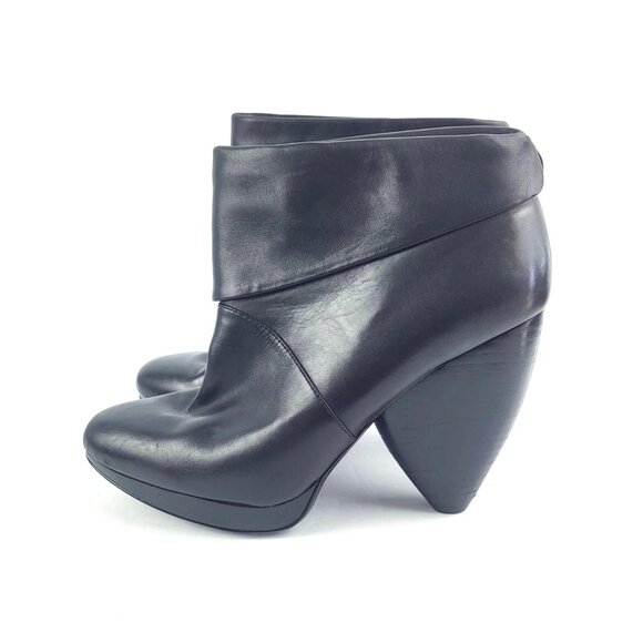 Max Studio Women's Umberto Boot - Size 7.5 - Picture 3 of 9